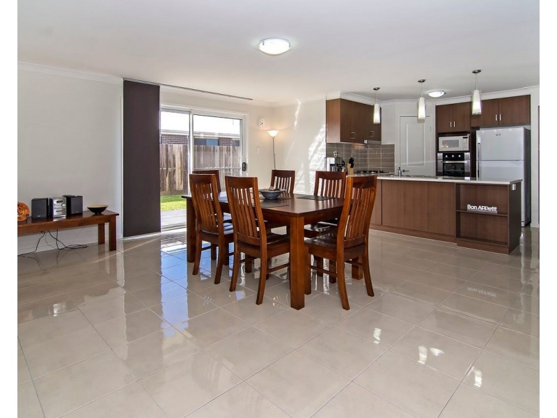 25 Opperman Drive, Kearneys Spring QLD 4350