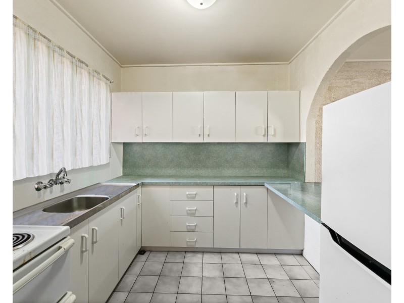 Unit 5/203 Campbell Street, Newtown QLD 4350
