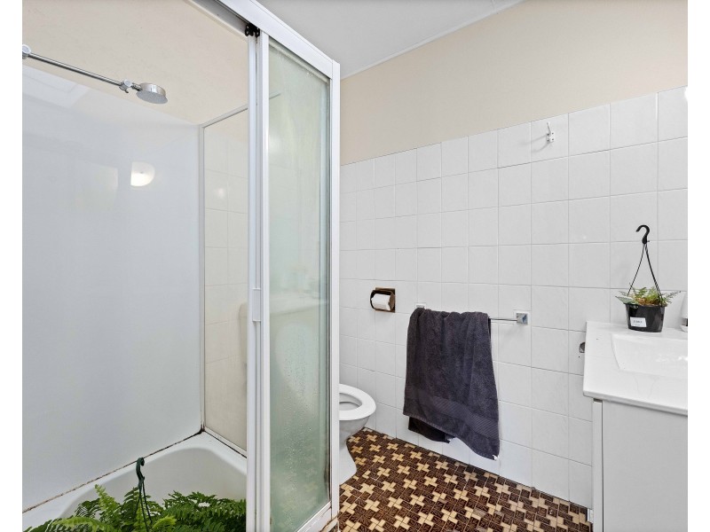 Unit 5/203 Campbell Street, Newtown QLD 4350