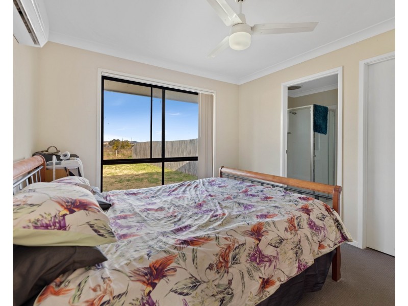8 Kensei Street, Wyreema QLD 4352