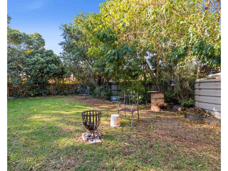 5 Carmen Street, Kearneys Spring QLD 4350