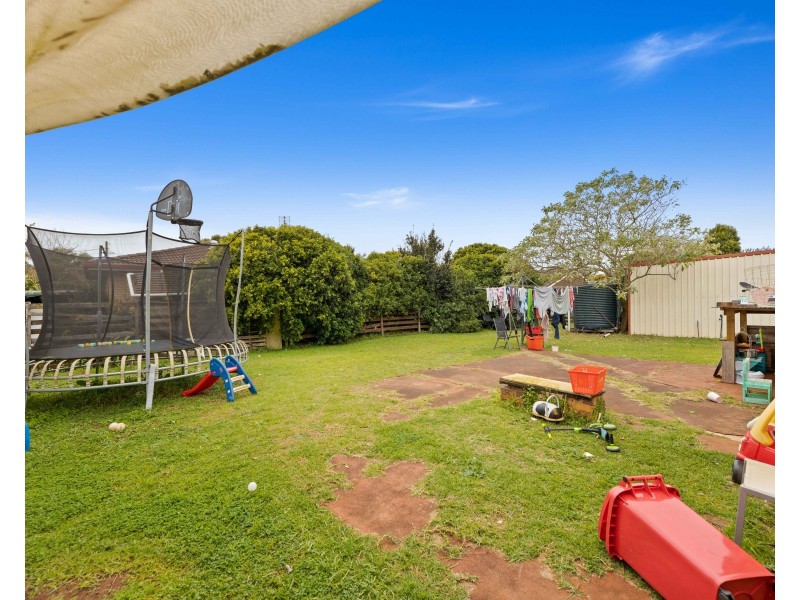 49 Croxley Street, Harristown QLD 4350