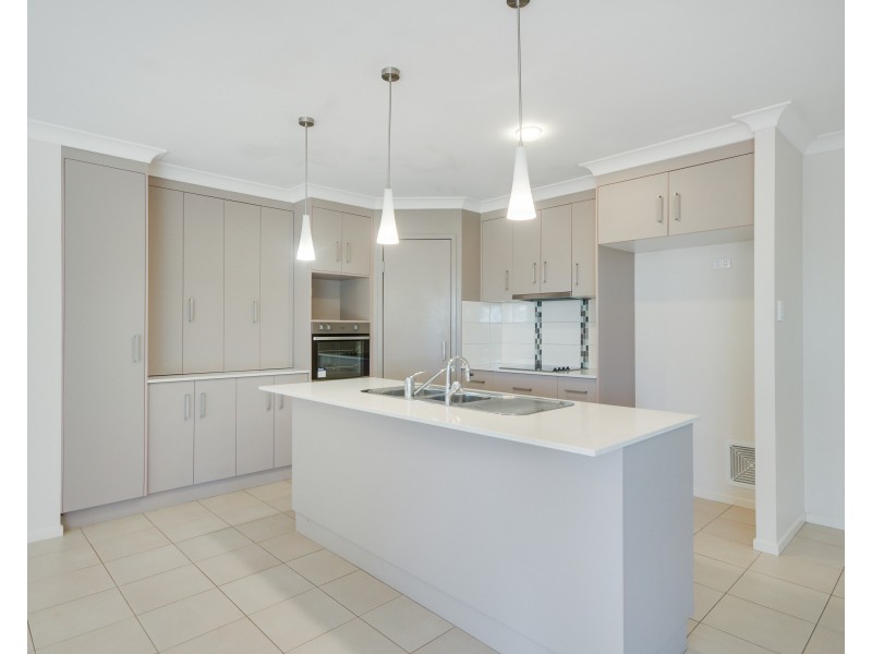 4 Galah Street, Highfields QLD 4352