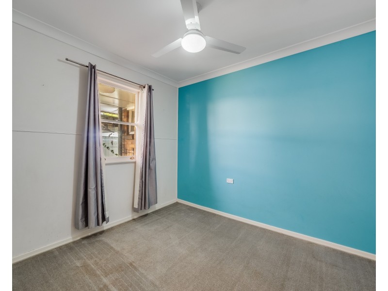 Unit 1/258 James Street, Harristown QLD 4350