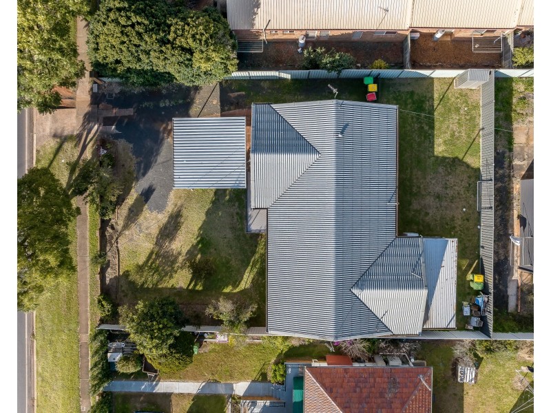 Unit 1/258 James Street, Harristown QLD 4350
