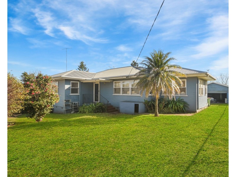 29 Perry Street, Harlaxton QLD 4350