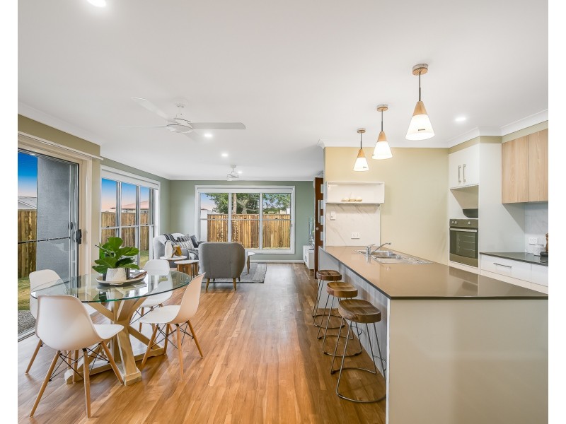 Unit 1/15 Cox Street, Wilsonton QLD 4350