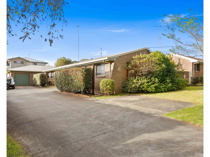 Unit 2/47 Cleary Street, Centenary Heights QLD 4350