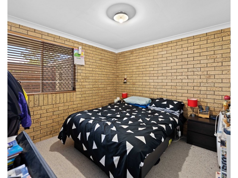 Unit 2/47 Cleary Street, Centenary Heights QLD 4350