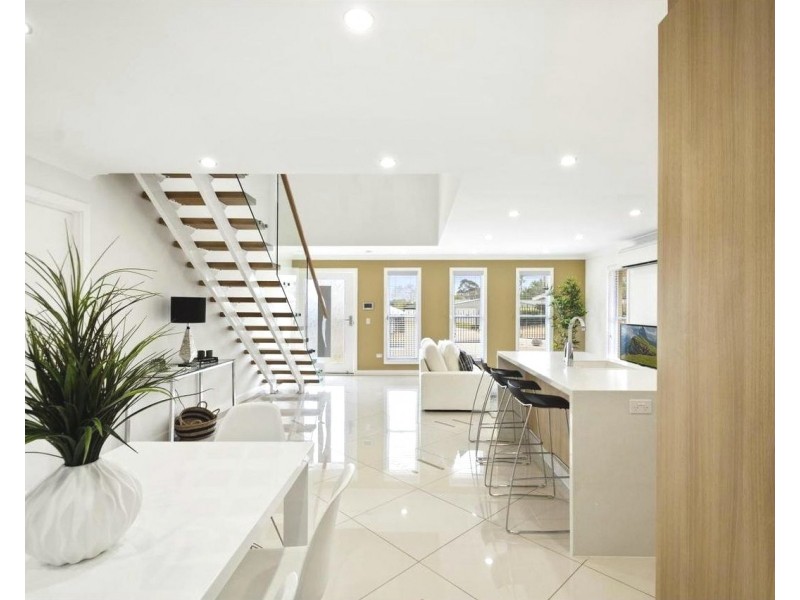 Unit 1/11 Pelican Drive, Rangeville QLD 4350