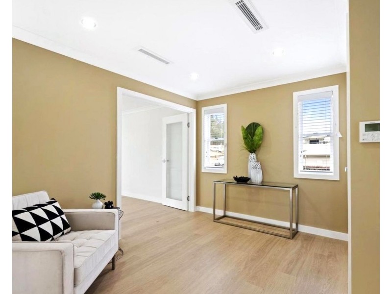 Unit 1/11 Pelican Drive, Rangeville QLD 4350