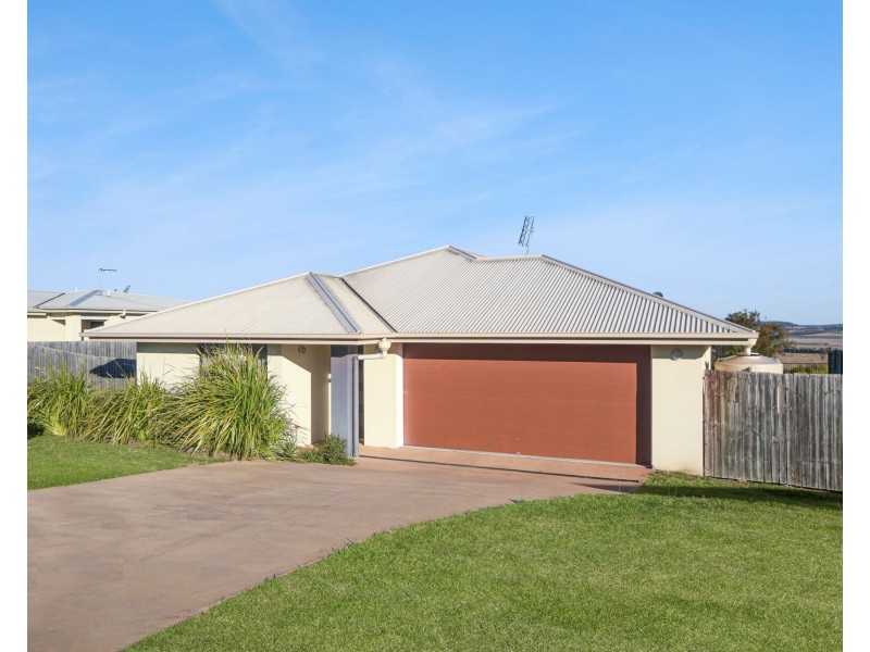 20 Kensei Street, Wyreema QLD 4352