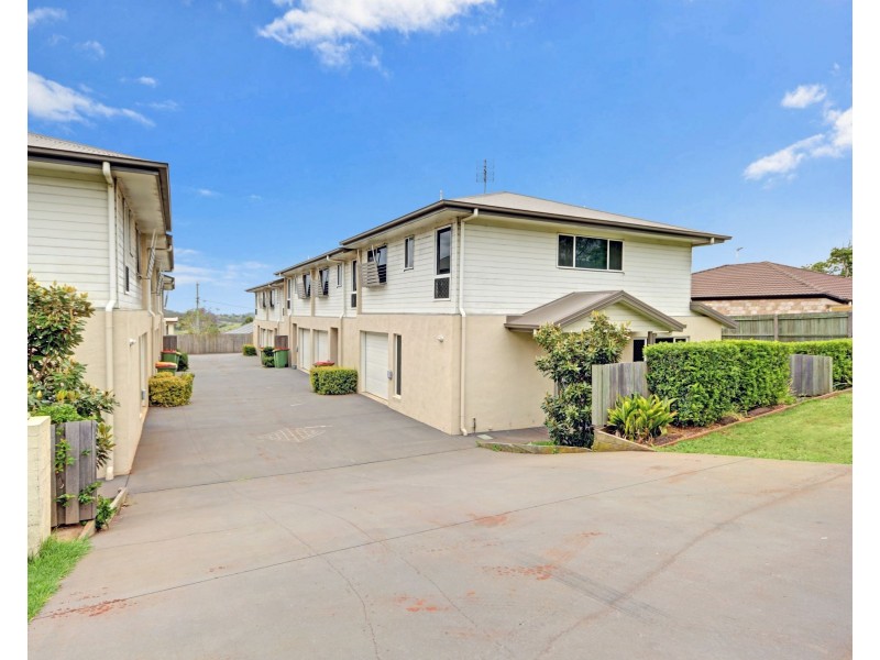 Unit 3/11 O’brien Street, Harlaxton QLD 4350