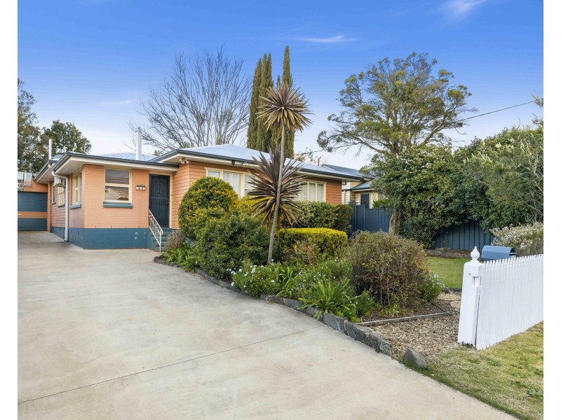 14 Dunne Street, Harristown QLD 4350