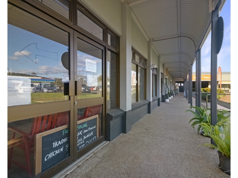 Shop 14/656 Toowoomba Connection Road, Withcott QLD 4352