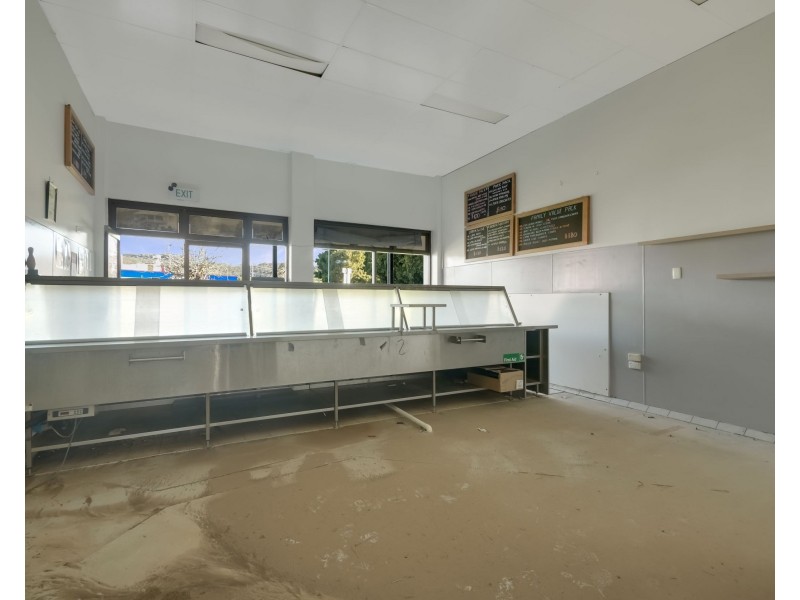 Shop 14/656 Toowoomba Connection Road, Withcott QLD 4352