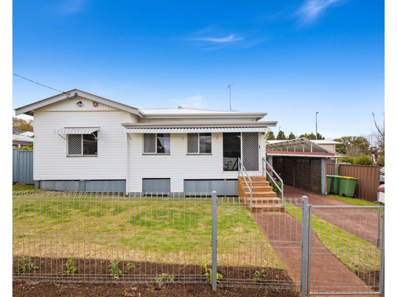 3 Clark Street, South Toowoomba QLD 4350