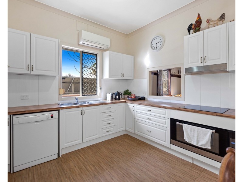 3 Clark Street, South Toowoomba QLD 4350