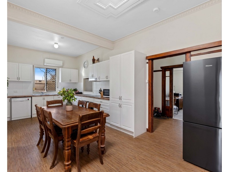 3 Clark Street, South Toowoomba QLD 4350