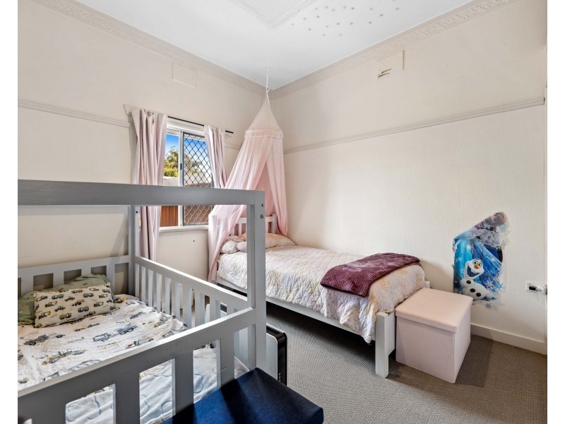 3 Clark Street, South Toowoomba QLD 4350