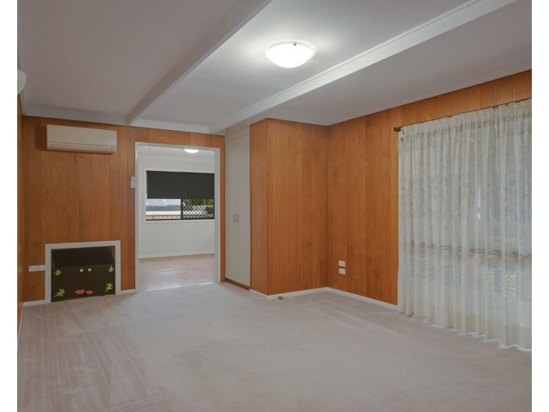 2 Heathwood Street, Rangeville QLD 4350