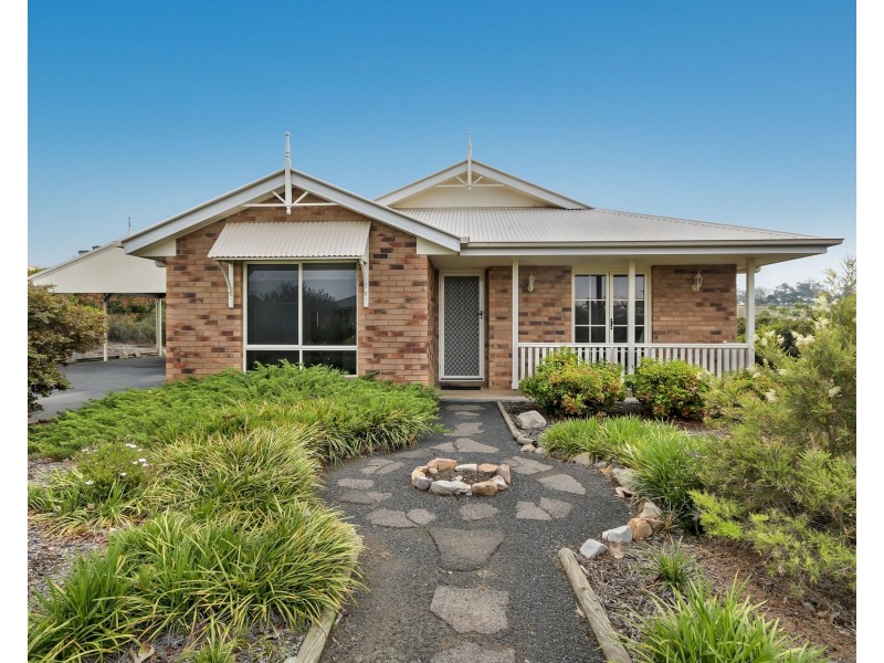 6 Curlew Street, Meringandan West QLD 4352