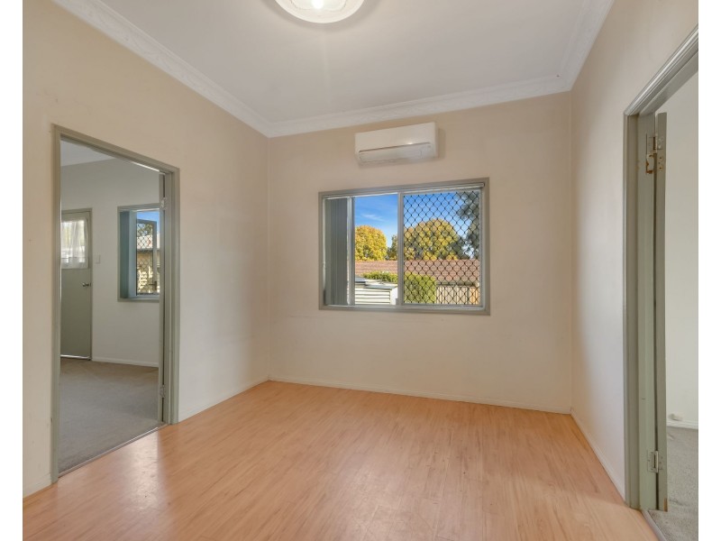 Unit 4/47 Grenier Street, Toowoomba City QLD 4350