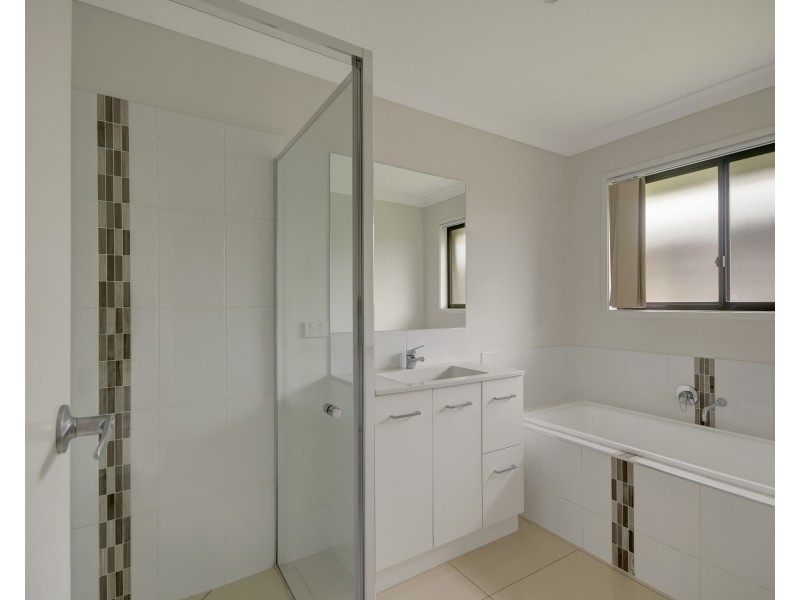 19 Arwon Street, Wyreema QLD 4352