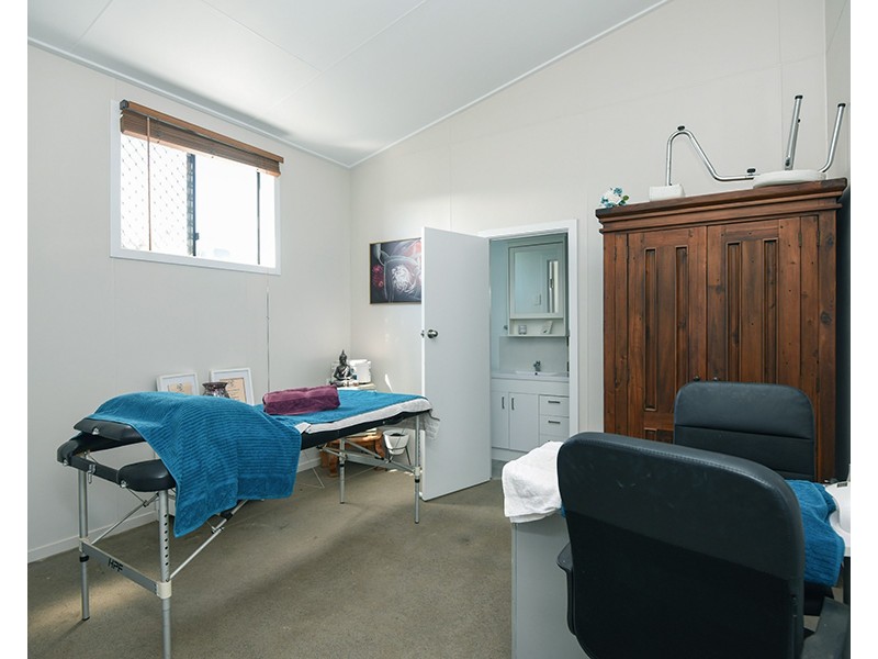 264 Cambooya Street, Drayton QLD 4350