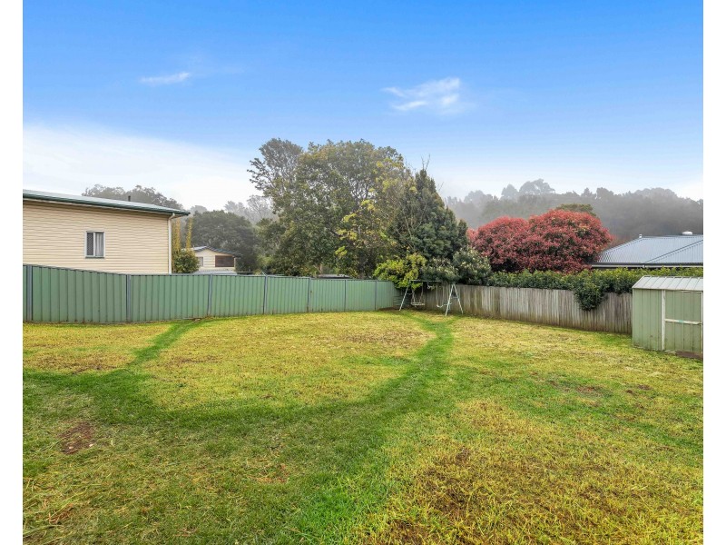 15 Swallow Court, Newtown QLD 4350