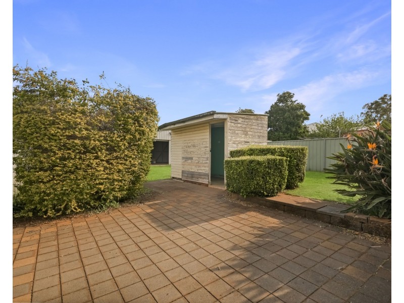 6A Lendrum Street, Newtown QLD 4350