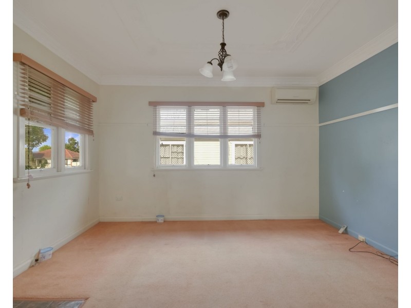 6A Lendrum Street, Newtown QLD 4350