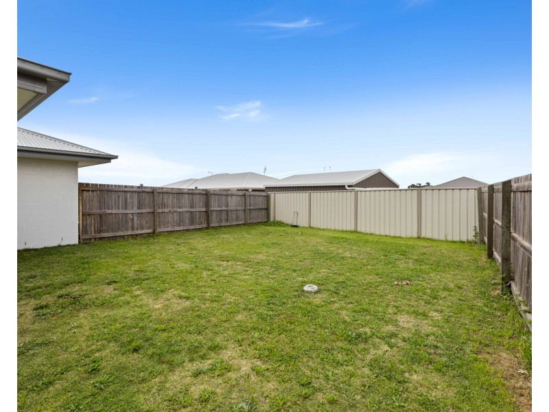 26 Ridge Drive, Cambooya QLD 4358