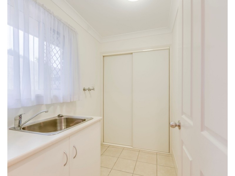 Unit 4/6 Victory Street, Newtown QLD 4350