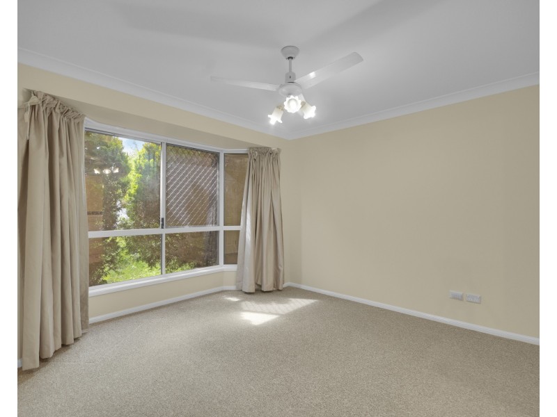 12 Kensington Court, Darling Heights QLD 4350