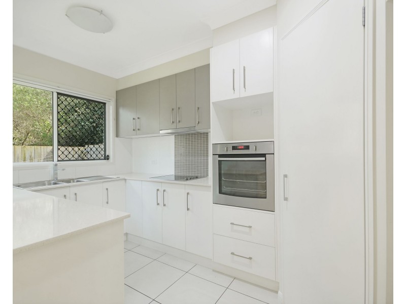 Unit 4/11 Obrien Street, Harlaxton QLD 4350