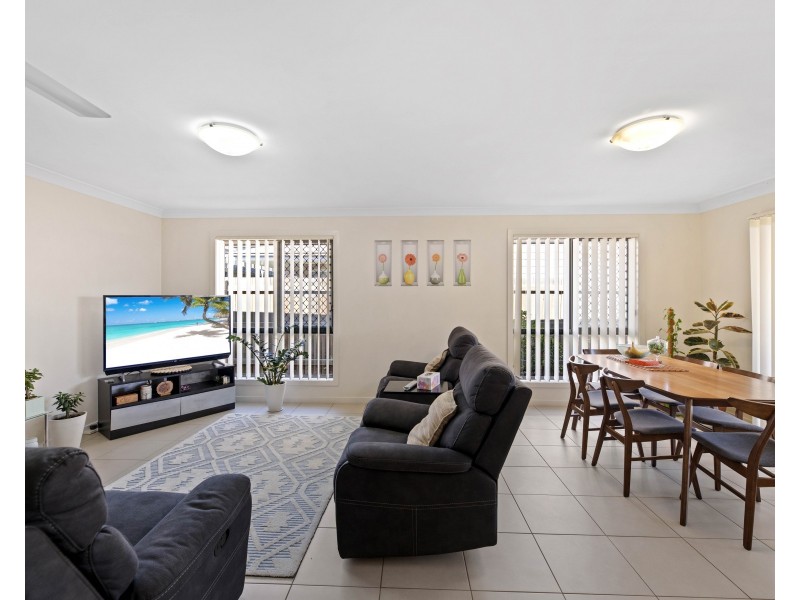 4 Barron Lane, Glenvale QLD 4350