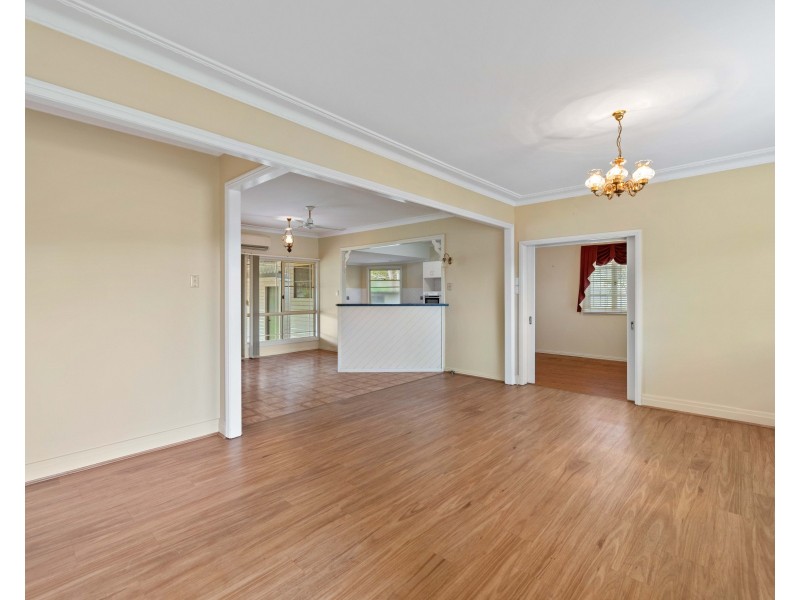 37 Ipswich Street, East Toowoomba QLD 4350