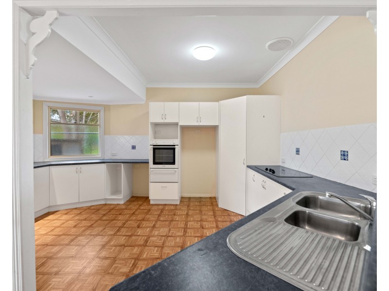 37 Ipswich Street, East Toowoomba QLD 4350