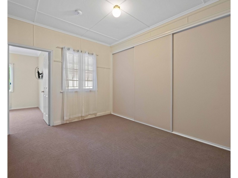 37 Ipswich Street, East Toowoomba QLD 4350