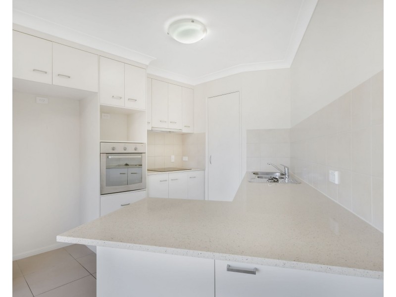 Unit 5/16 Anzac Avenue, Newtown QLD 4350