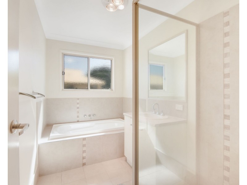 Unit 5/16 Anzac Avenue, Newtown QLD 4350