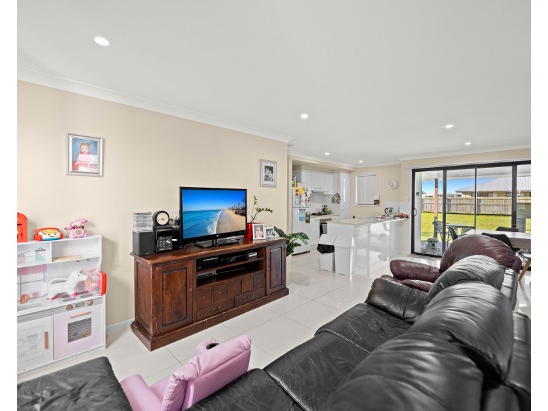 33 Tarcoola Street, Wyreema QLD 4352