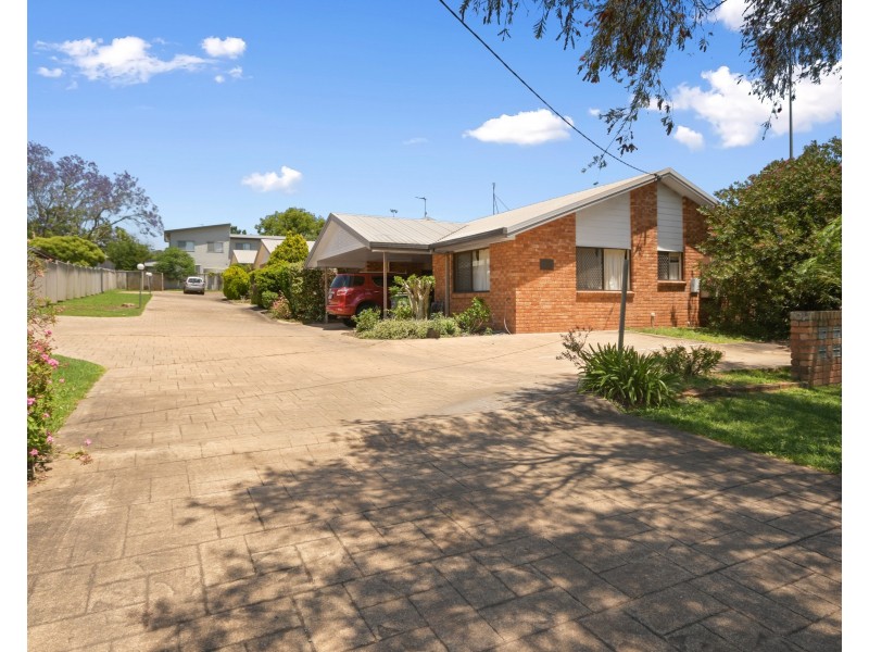Unit 2/32 Stone Street, Wilsonton QLD 4350