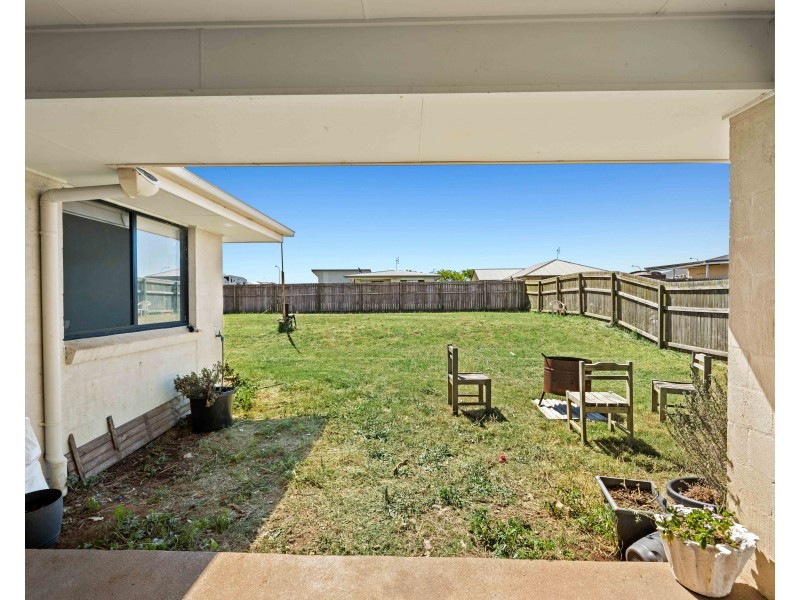 3 Arwon Street, Wyreema QLD 4352