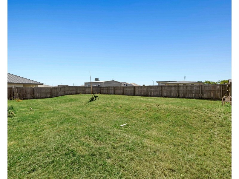 3 Arwon Street, Wyreema QLD 4352