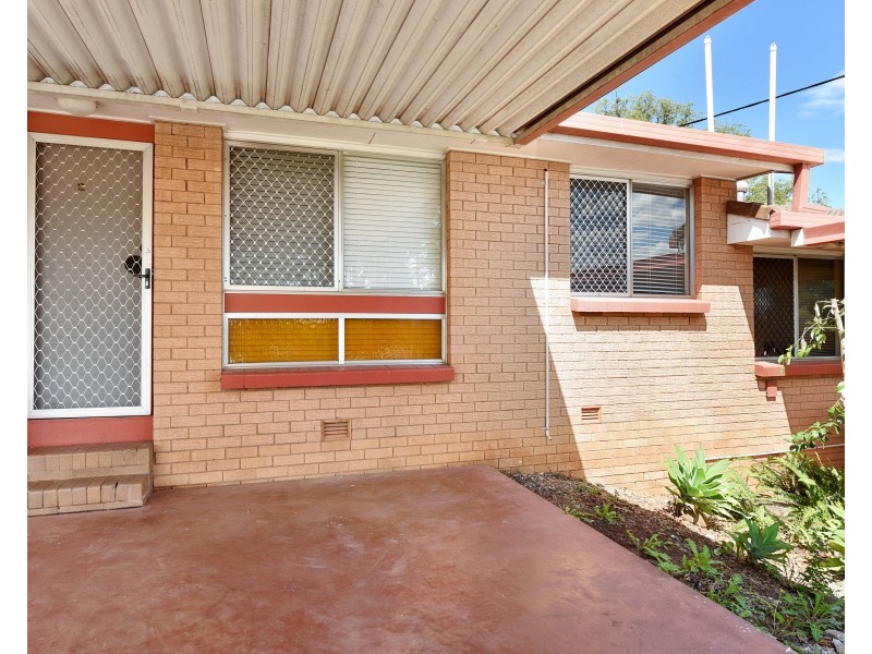 Unit 2/105 Bridge Street, Mount Lofty QLD 4350