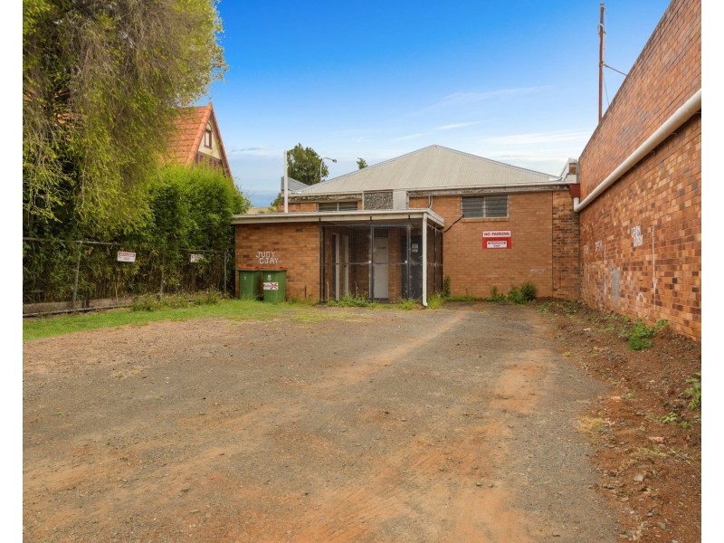 Suite 2/108 Russell Street, Toowoomba City QLD 4350