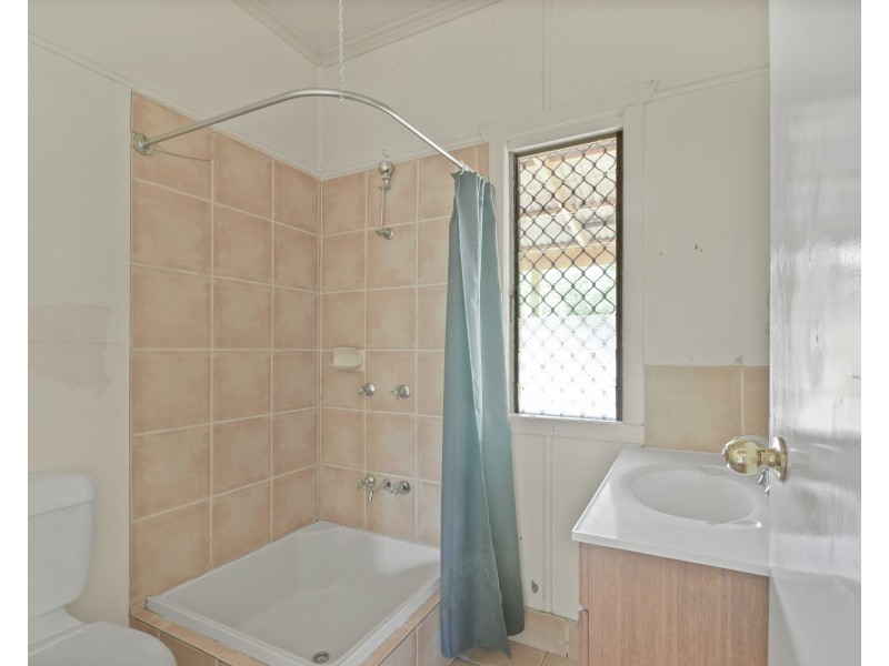 30 Wonga Street, Harlaxton QLD 4350