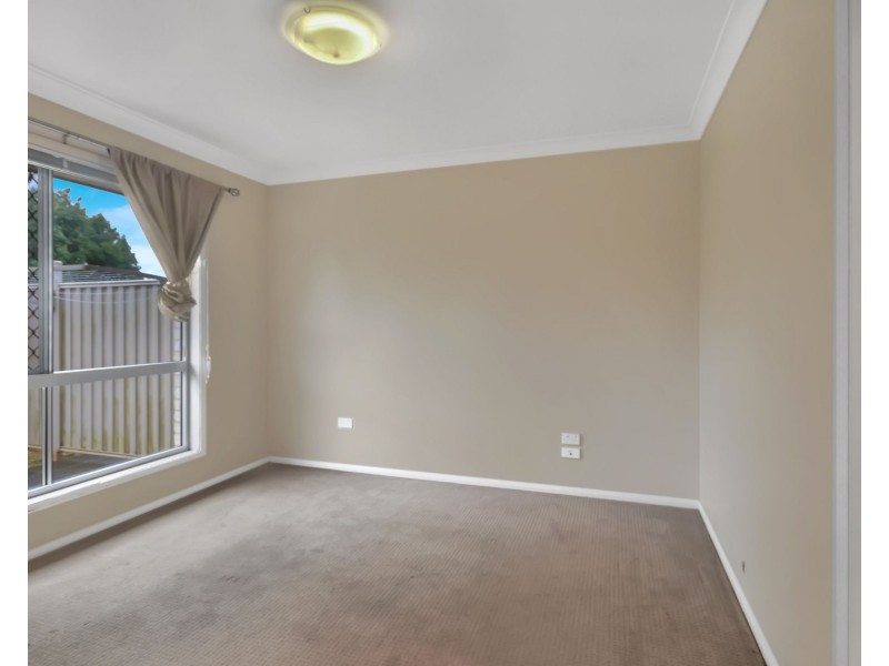 Unit 2 /11 Boxsall Street, Newtown QLD 4350